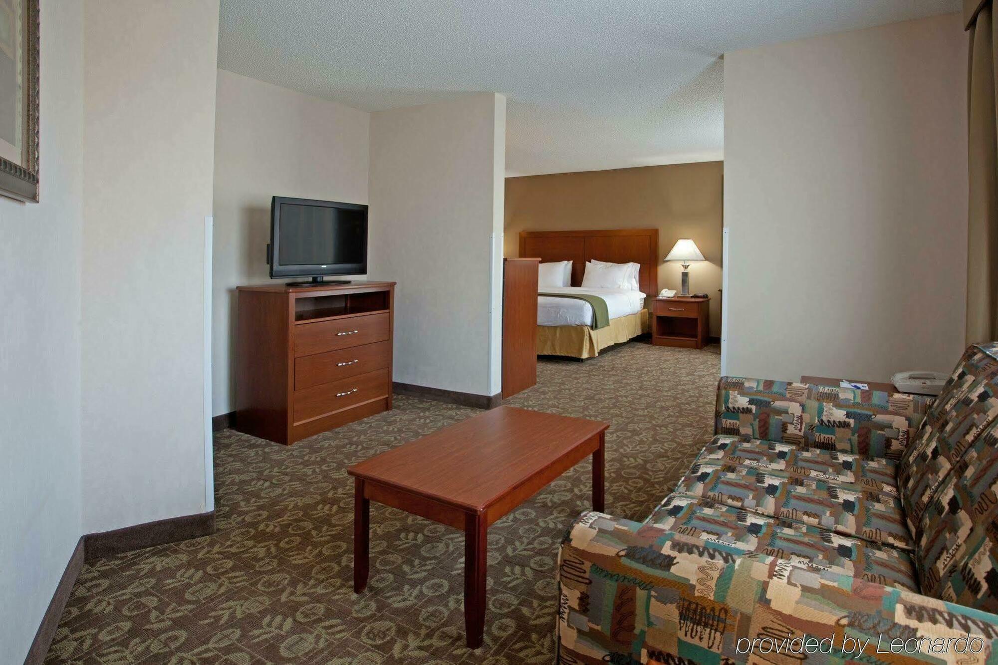 Holiday Inn Express Chapel Hill By Ihg Eksteriør billede